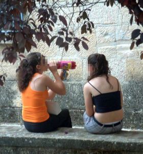 ADOLESCENTES ALCOHOL RET